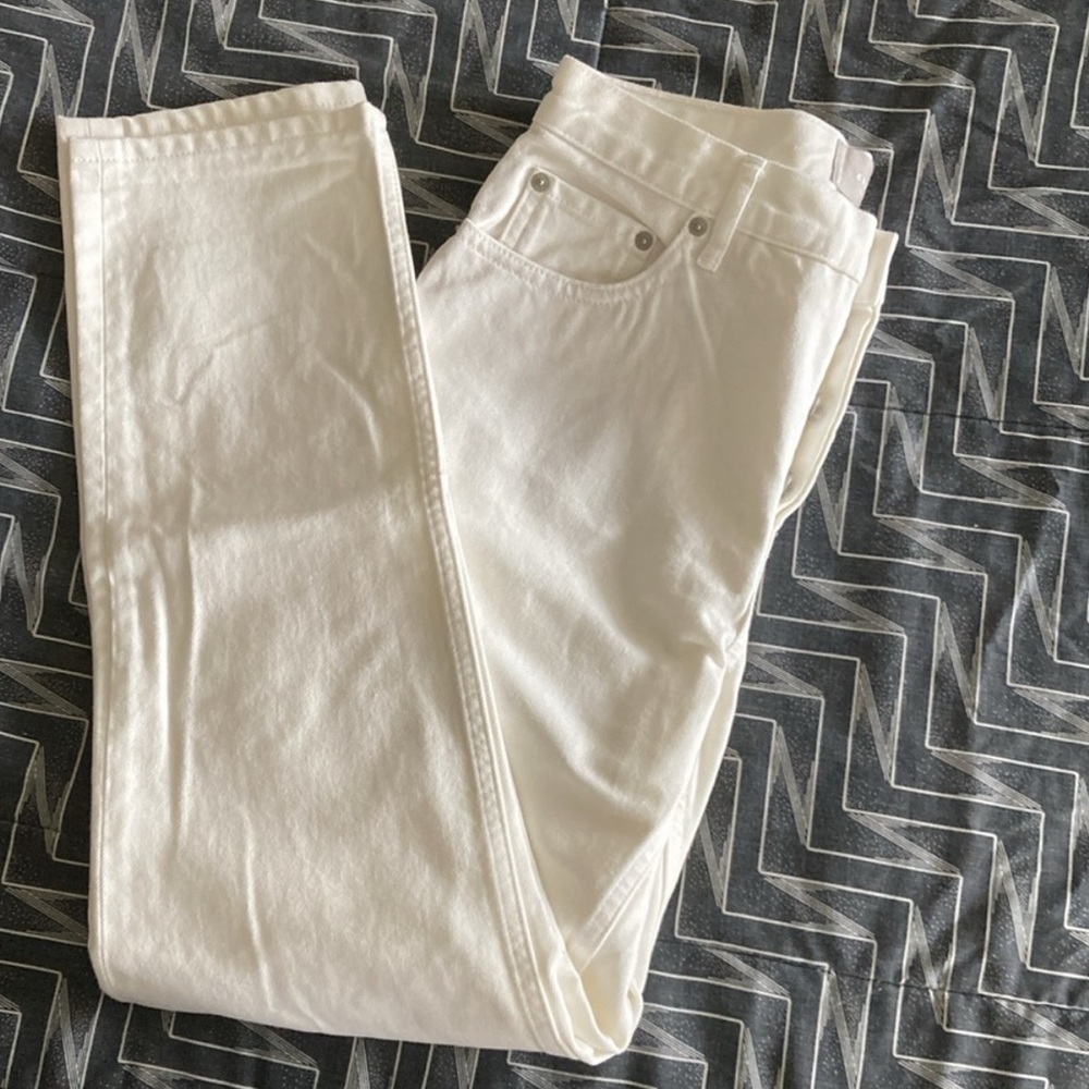 Everlane 90s Cheeky Jeans - Picture 6 of 8